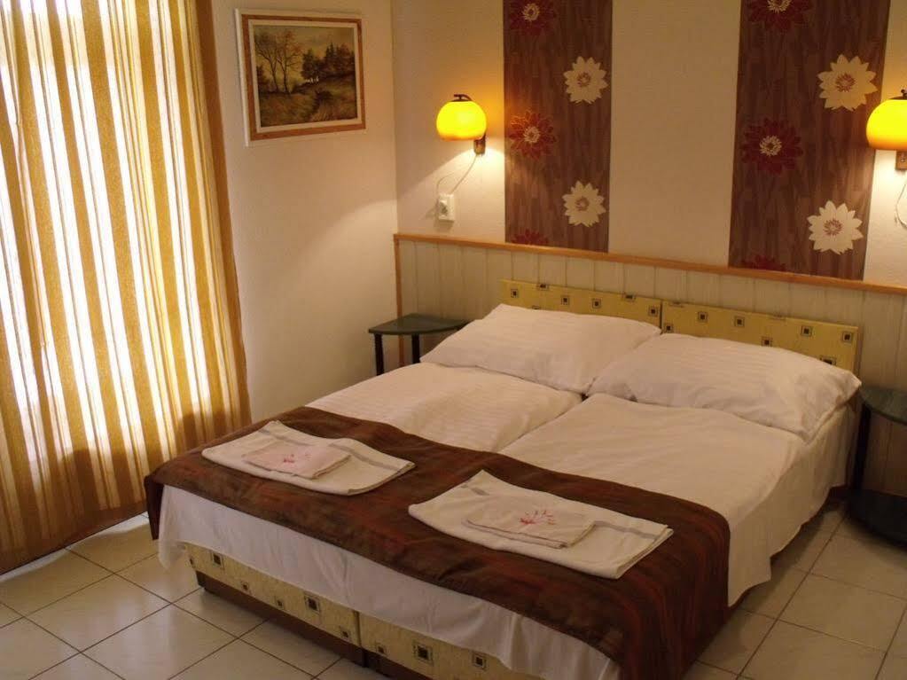 Korona Panzio Bed and Breakfast Balatonfüred Eksteriør billede